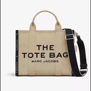 Marc Jacobs Tan Tote Bag - Medium